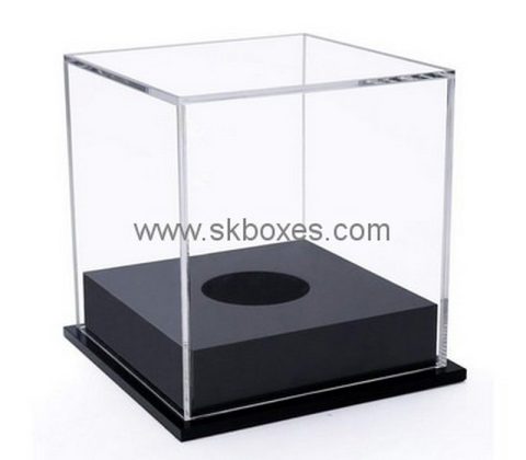 Custom acrylic ball display case BDC-1913