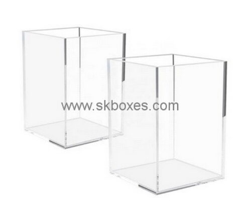 Custom clear acrylic display case BDC-1941