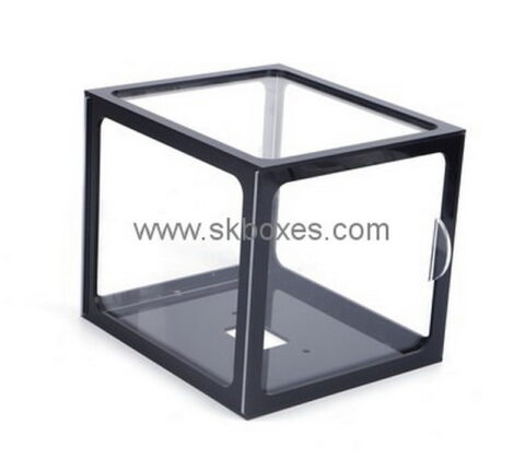 Custom square acrylic box with black frame BDC-1994