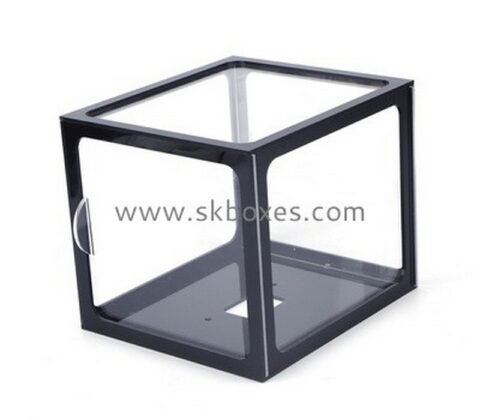 Custom square acrylic display box with sliding door BDC-2247