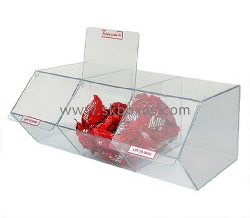 Acrylic candy display case with divider BFD-004