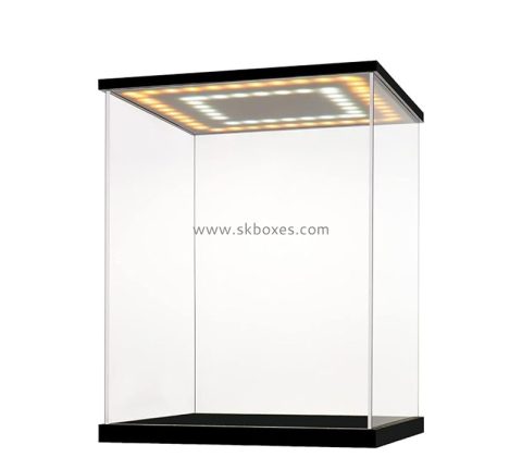 Plexiglass products supplier custom acrylic action figures lighted showcase BLD-062