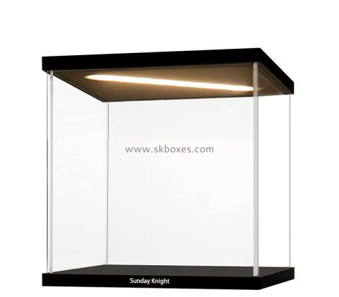 Custom wholesale acrylic collectibles LED display case BLD-098