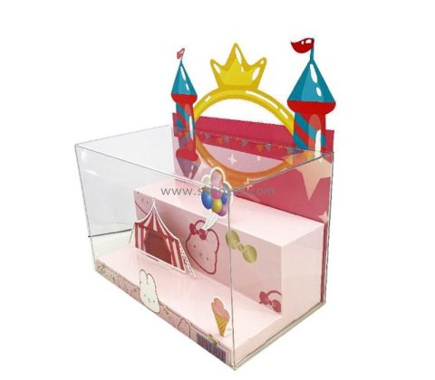 Custom plexiglass toy display case BDC-2363